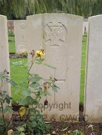 Carnoy Military Cemetery - Searle, R A