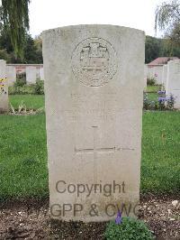 Carnoy Military Cemetery - Smith, A W