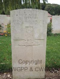 Carnoy Military Cemetery - Spencer, E