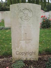 Carnoy Military Cemetery - Stone, D