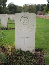 Carnoy Military Cemetery - Truscott, William Henry