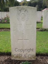 Carnoy Military Cemetery - Wade, William Arthur