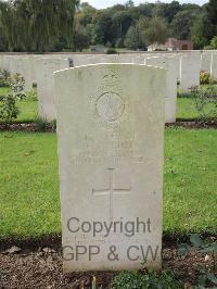 Carnoy Military Cemetery - White, Cecil Bertram