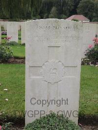 Carnoy Military Cemetery - White, F