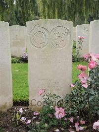 Carnoy Military Cemetery - Wilkes, A