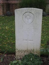 Carnoy Military Cemetery - Williams, Edward Pierce