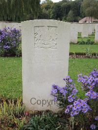 Carnoy Military Cemetery - Woolley, Jose