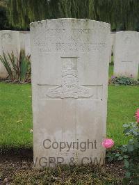 Carnoy Military Cemetery - Worrall, John