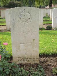 Carnoy Military Cemetery - Wynne, T