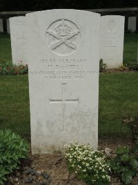 Canadian Cemetery No.2 Neuville - Booth, Herbert