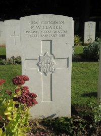 Canadian Cemetery No.2 Neuville - Clarke, Frederick William