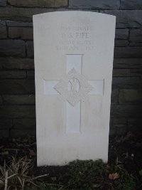 Canadian Cemetery No.2 Neuville - Fife, David Stewart