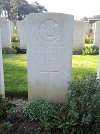 Canadian Cemetery No.2 Neuville - Fitzgerald, James Henry