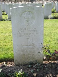 Canadian Cemetery No.2 Neuville - Hewlett, Albert Victor