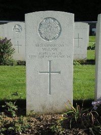 Canadian Cemetery No.2 Neuville - Law, William