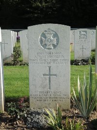 Canadian Cemetery No.2 Neuville - Litchfield, Albert Edward