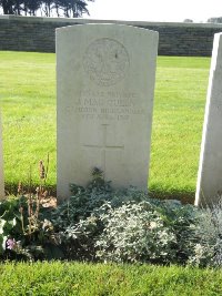 Canadian Cemetery No.2 Neuville - MacPherson, Alexander James