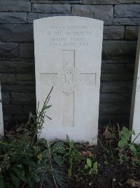 Canadian Cemetery No.2 Neuville - McDonald, Henry