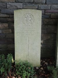 Canadian Cemetery No.2 Neuville - Milligan, Charles