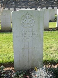 Canadian Cemetery No.2 Neuville - Muggeridge, John