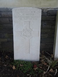 Canadian Cemetery No.2 Neuville - Myers, Charles E.