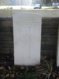 Canadian Cemetery No.2 Neuville - Newman, Louis