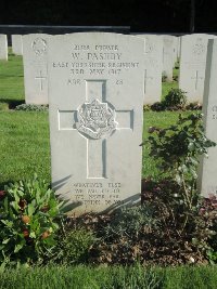 Canadian Cemetery No.2 Neuville - Pashby, William