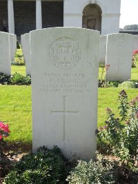 Canadian Cemetery No.2 Neuville - Prahl, Henry