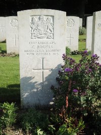 Canadian Cemetery No.2 Neuville - Rogers, Charles