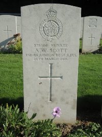 Canadian Cemetery No.2 Neuville - Scott, Albert Walter