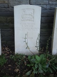 Canadian Cemetery No.2 Neuville - Spring, Burton