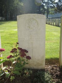 Canadian Cemetery No.2 Neuville - Stubbins, George