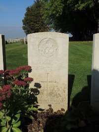 Canadian Cemetery No.2 Neuville - Taylor, William