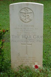 TRINCOMALEE WAR CEMETERY - FOSTER, GEORGE