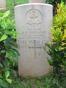 TRINCOMALEE WAR CEMETERY - FERNANDO, KACHCHUKAREGE RAGUS