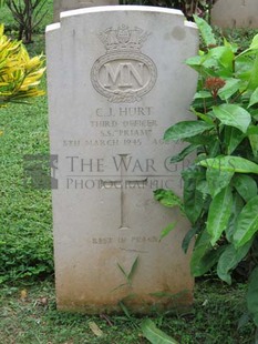 TRINCOMALEE WAR CEMETERY - HURT, C J