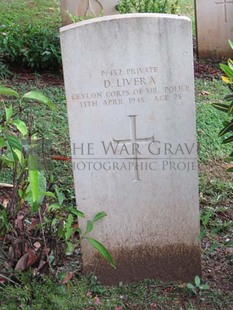 TRINCOMALEE WAR CEMETERY - LIVERA, DOUGLAS