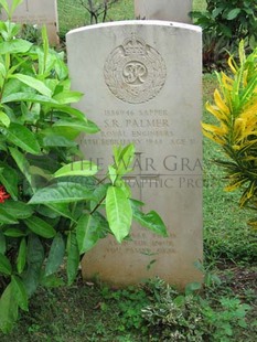 TRINCOMALEE WAR CEMETERY - PALMER, SYDNEY ROBERT