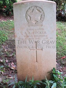 TRINCOMALEE WAR CEMETERY - TUCKER, A A