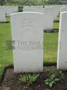 BROWN'S ROAD MILITARY CEMETERY, FESTUBERT - BENCE, H A