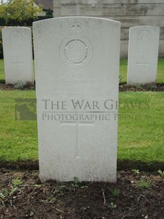 BROWN'S ROAD MILITARY CEMETERY, FESTUBERT - BOWN, HENRY EDWIN