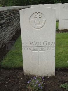 BROWN'S ROAD MILITARY CEMETERY, FESTUBERT - BROOKS, W J