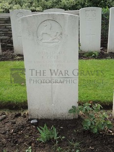 BROWN'S ROAD MILITARY CEMETERY, FESTUBERT - COLE, E