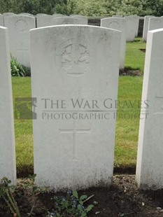 BROWN'S ROAD MILITARY CEMETERY, FESTUBERT - CRABTREE, EDWIN