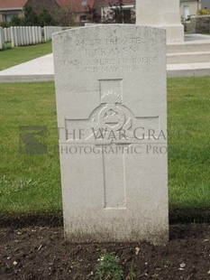 BROWN'S ROAD MILITARY CEMETERY, FESTUBERT - CRAVEN, J