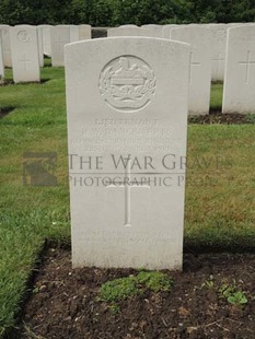 BROWN'S ROAD MILITARY CEMETERY, FESTUBERT - DANCKWERTS, RICHARD WILLIAM