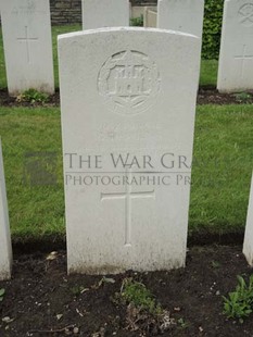 BROWN'S ROAD MILITARY CEMETERY, FESTUBERT - DAWKINS, G