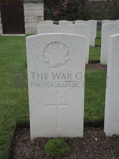 BROWN'S ROAD MILITARY CEMETERY, FESTUBERT - DUNCAN, G G