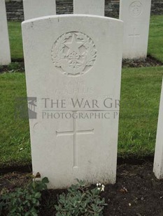 BROWN'S ROAD MILITARY CEMETERY, FESTUBERT - ELLIS, GEORGE ADAMS