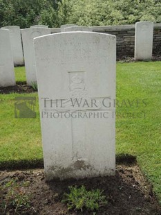 BROWN'S ROAD MILITARY CEMETERY, FESTUBERT - EVANS, H